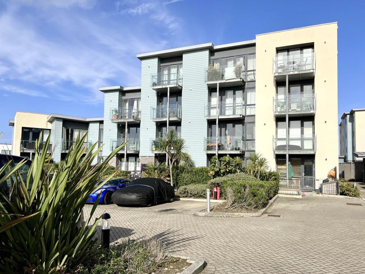 Pentire Crescent, Newquay